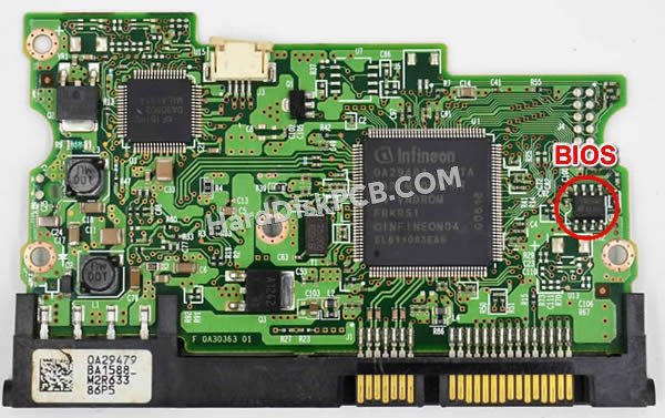 Passaggi per scambiare il chip BIOS su 0A29481 scheda elettronica HDD Hitachi