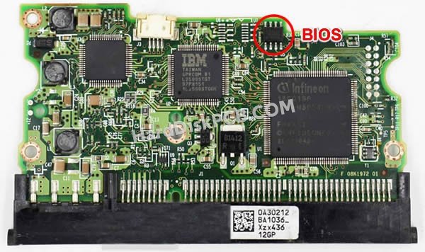 Passaggi per scambiare il chip BIOS su 0A30212 scheda elettronica HDD Hitachi