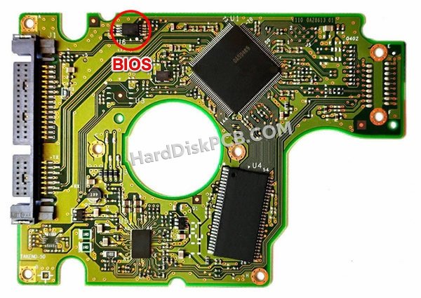 Passaggi per scambiare il chip BIOS su 0A52026 scheda elettronica HDD Hitachi