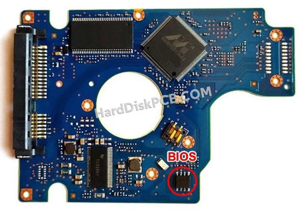 Passaggi per scambiare il chip BIOS su 0A75647 scheda elettronica HDD Hitachi