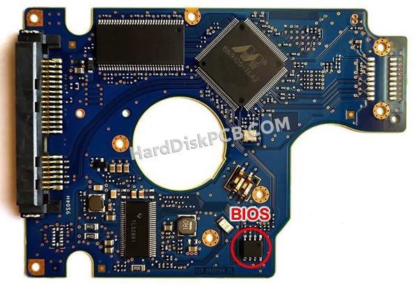 Passaggi per scambiare il chip BIOS su 0J14319 scheda elettronica HDD Hitachi