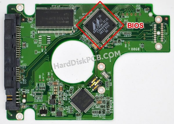 Passaggi per scambiare il chip BIOS su 2060-701499-000 scheda elettronica HDD Western Digital