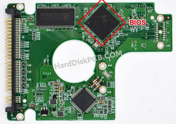 Passaggi per scambiare il chip BIOS su 2060-701532-000 scheda elettronica HDD Western Digital
