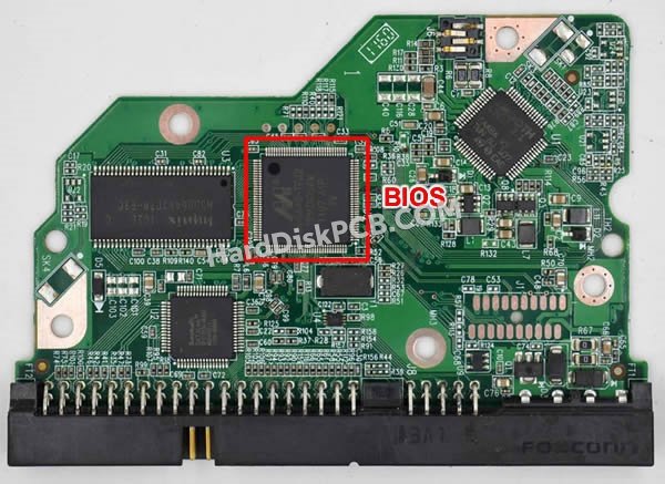 Passaggi per scambiare il chip BIOS su 2060-701596-001 scheda elettronica HDD Western Digital