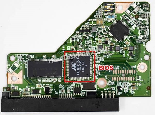 Passaggi per scambiare il chip BIOS su 2060-771630-000 scheda elettronica HDD Western Digital