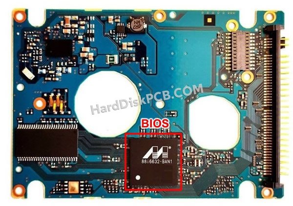 Passaggi per scambiare il chip BIOS su CA26332-B43104BA scheda elettronica HDD Fujitsu