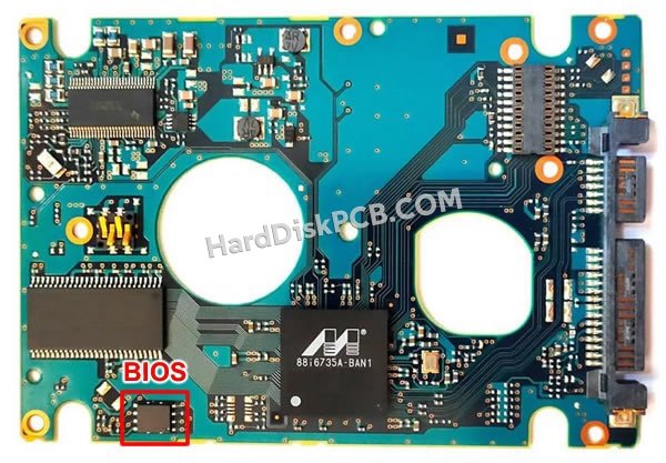 Passaggi per scambiare il chip BIOS su CA26343-B82104BA scheda elettronica HDD Fujitsu