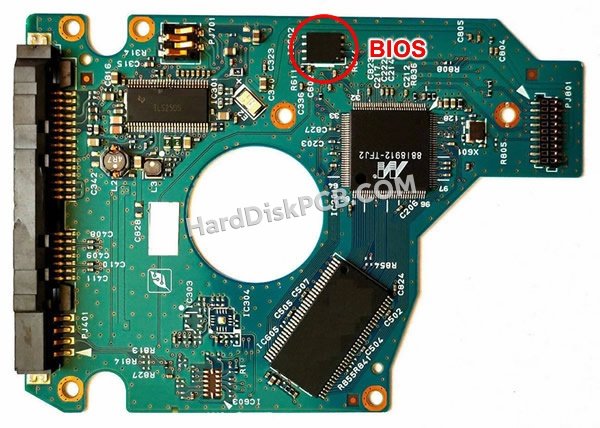 Passaggi per scambiare il chip BIOS su G002587-0A scheda elettronica HDD Toshiba