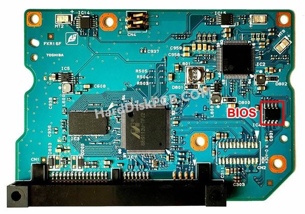 Passaggi per scambiare il chip BIOS su G002901A scheda elettronica HDD Toshiba
